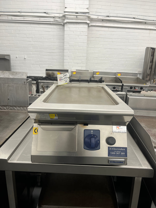 ELECTROLUX 700XP QRG400 400MM BENCHTOP NATURAL GAS GRIDDLE