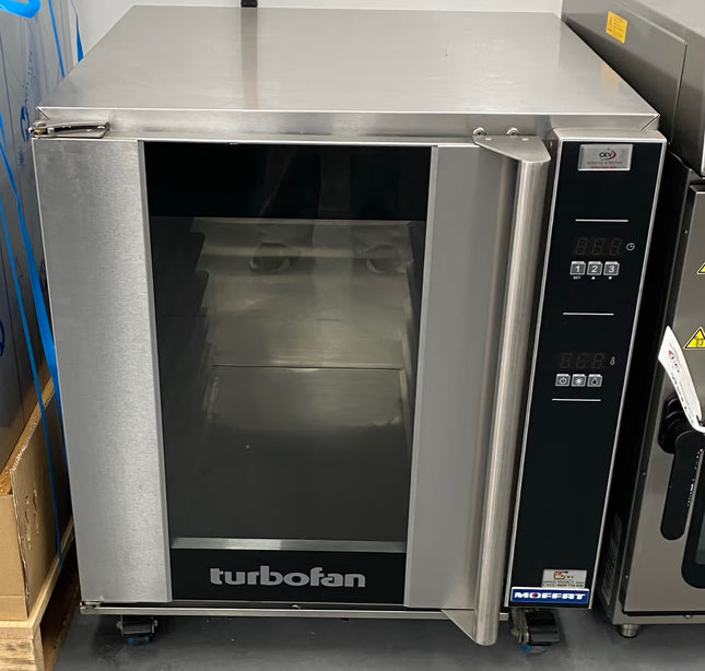 Turbofan H8D-FS-UC - 8 Tray Full Size Digital Electric Undercounter Holding Cabinet