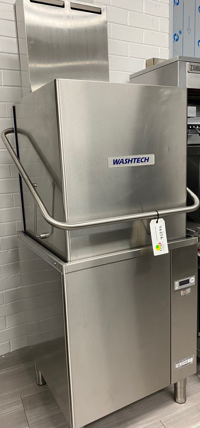 Moffat Washtech M2C Passthrough Dishwasher
