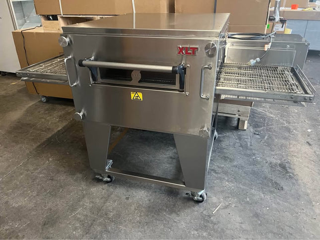 XLT 1832 Gas Conveyor Impingement Pizza Oven 18 Inch XLT1832
