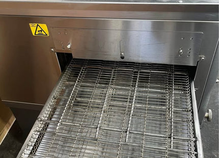 XLT 1832 Gas Conveyor Impingement Pizza Oven 18 Inch XLT1832