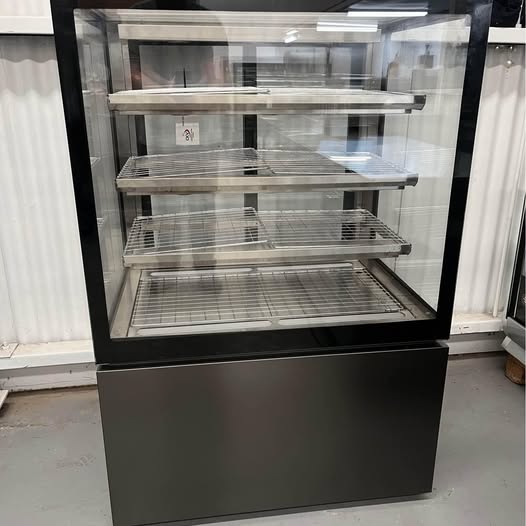 Anvil Ndhv47 Square Glass 4 Tier Hot Display image 0