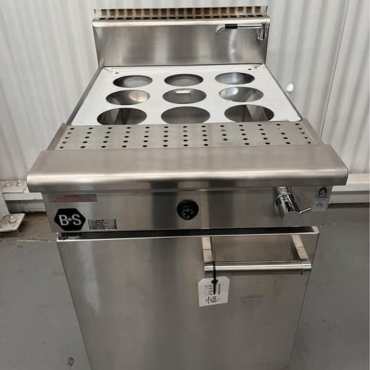 B&S Black Nc-9 Noodle Cooker 9 Baskets image 0