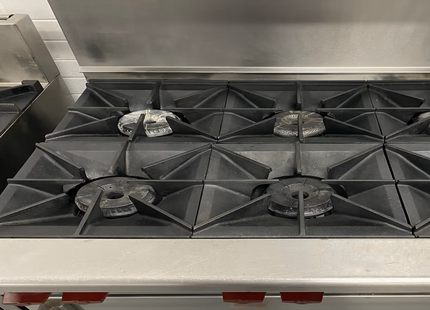 WOLF C34S-6 6 BURNER GAS RANGE WITH OVEN