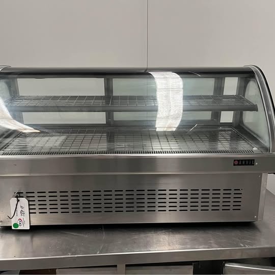 Anvil Countertop Cold Showcase image 1