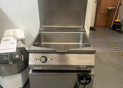 Zanussi Evo 900 - Gas 800Mm 80L Manual Tilting Bratt Pan With Duomat Bottom image 0